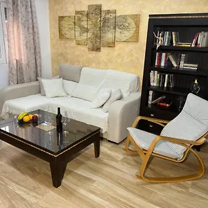 https://camaretas-sweet-dreams-acogedor-piso-junto-al-mar.hotelsinnerja.org